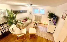 Gemütliche Souterrain Wohnung neben der Universitätsklinik in Homburg